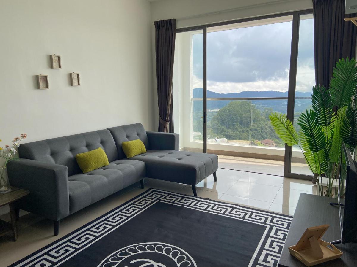 Relax Bear Homestay Танах-Рата Экстерьер фото
