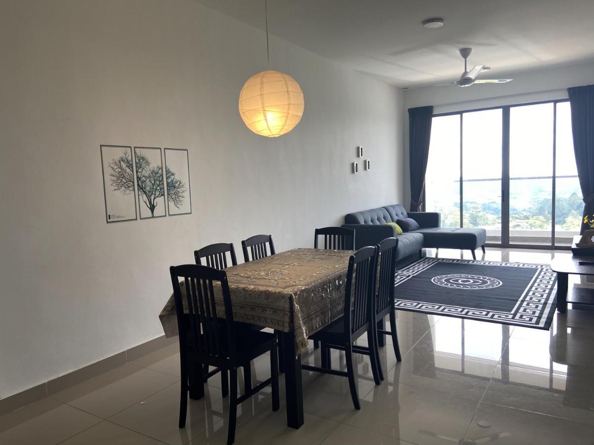 Relax Bear Homestay Танах-Рата Экстерьер фото