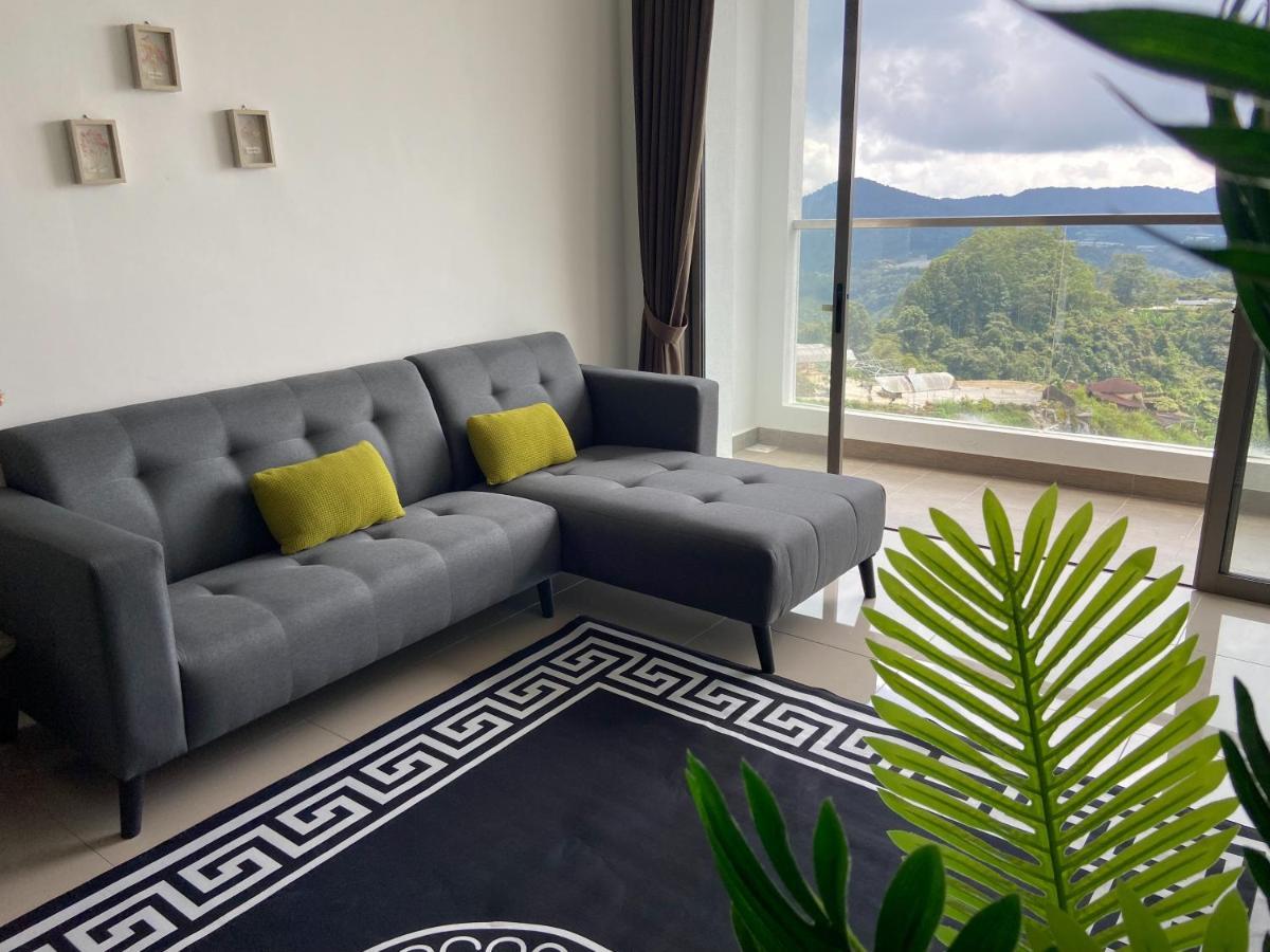 Relax Bear Homestay Танах-Рата Экстерьер фото