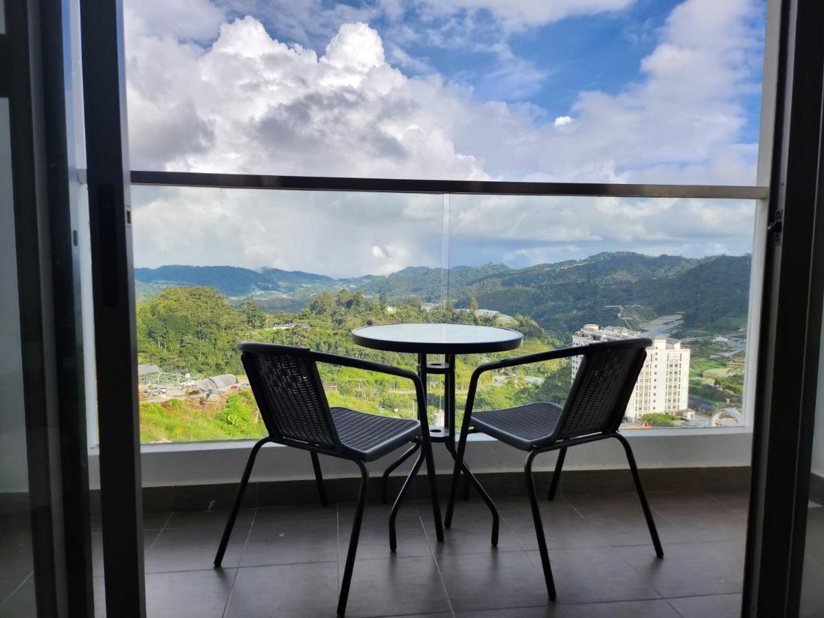 Relax Bear Homestay Танах-Рата Экстерьер фото