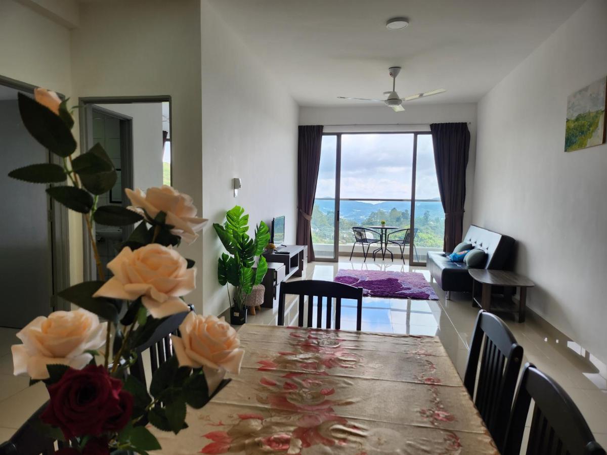 Relax Bear Homestay Танах-Рата Экстерьер фото