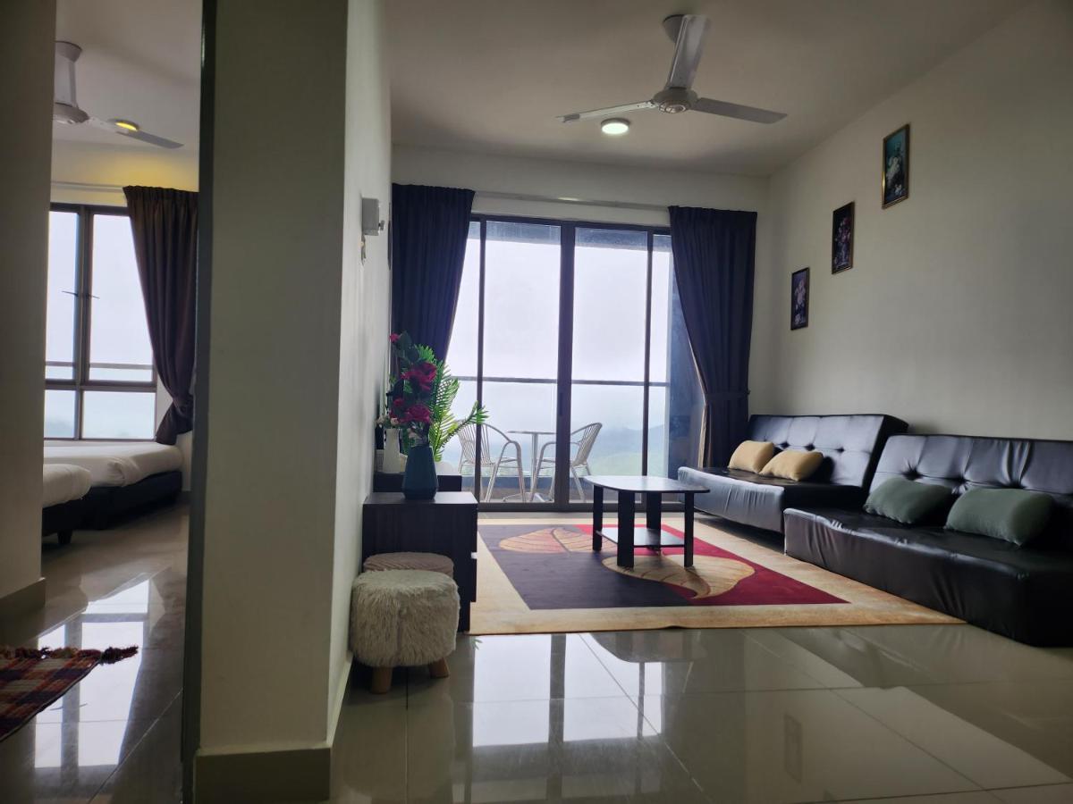 Relax Bear Homestay Танах-Рата Экстерьер фото