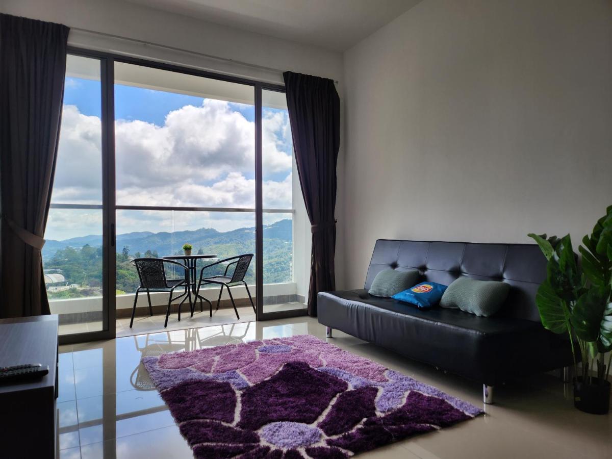 Relax Bear Homestay Танах-Рата Экстерьер фото