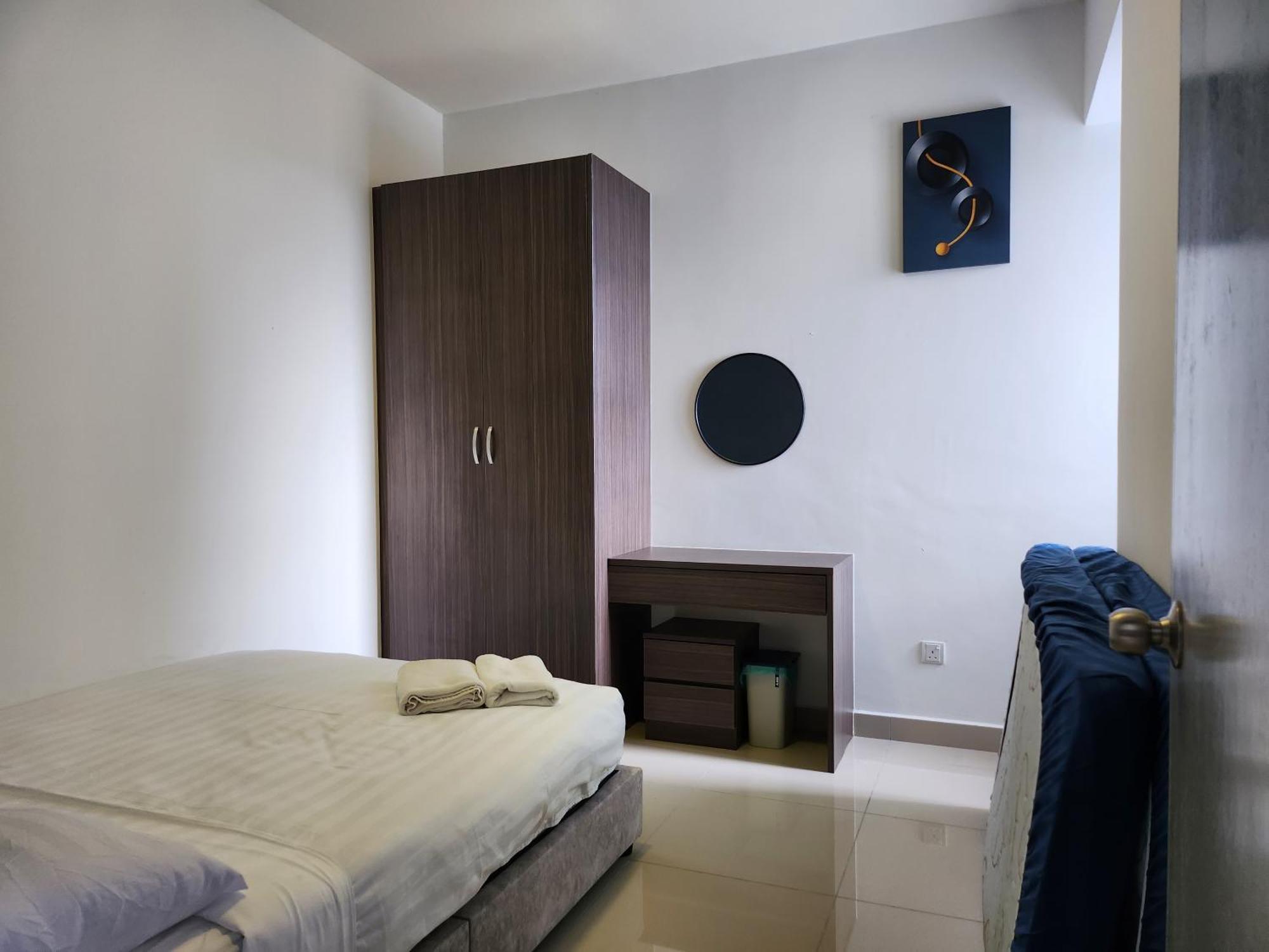 Relax Bear Homestay Танах-Рата Экстерьер фото